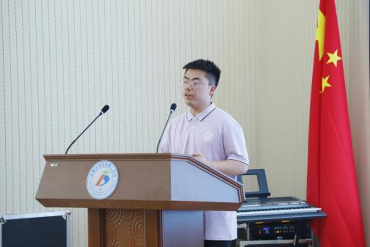 西安交大社会实践团队赴多伦县第二中学开展宣教活动