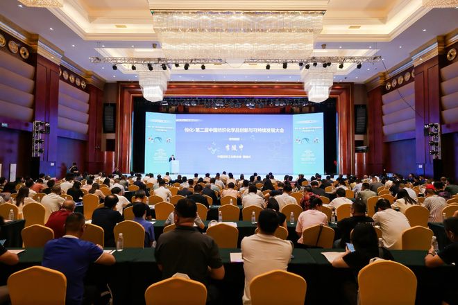 印染×化学品一场“减碳增智”的联手正在改写产业基因